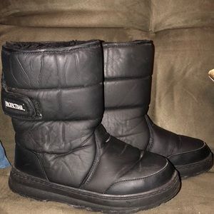 Ridiculously Warm Snow & Winter Boots